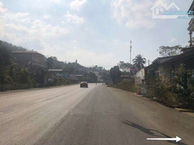 200m - có 140m đất ở - tại TP Hoà Bình. mặt tiền bám đường QL6 - giá 3,x tỷ - 3