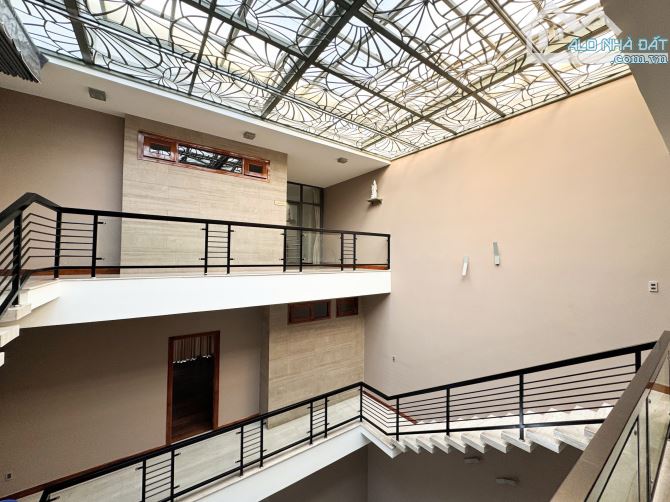 Biệt thự siêu đẹp đường Lam Sơn, Bình Thạnh. (8x23m nở hậu, 4 tầng) Giá 39,9 tỷ. - 2