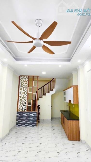SIÊU PHẨM CCMN – KHU VIP CẦU GIẤY – Diện tích 43/45m² – 5 tầng – 9 phòng khép kín full đồ - 3