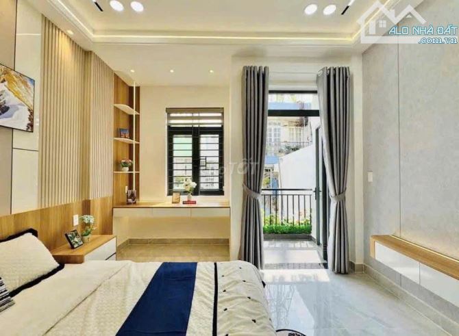 Bán nhà đang cho thuê 24triệu đường Nguyễn Minh Hoàng,P12,Tân Bình-Giá:4tỷ050/69m2(4,6x15) - 3