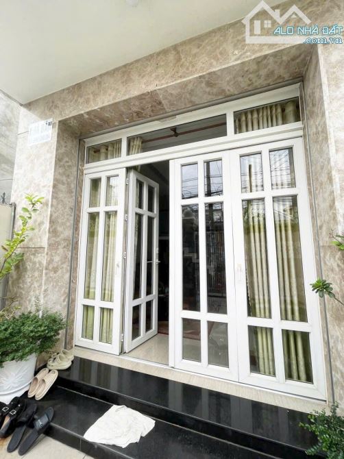 Nhỉnh 3tỷ TL_Bán nhà 1trệt 2lầu ngay đường Cách Mạng Tháng 8, Chợ B Hòa, trường Quang Vinh - 3