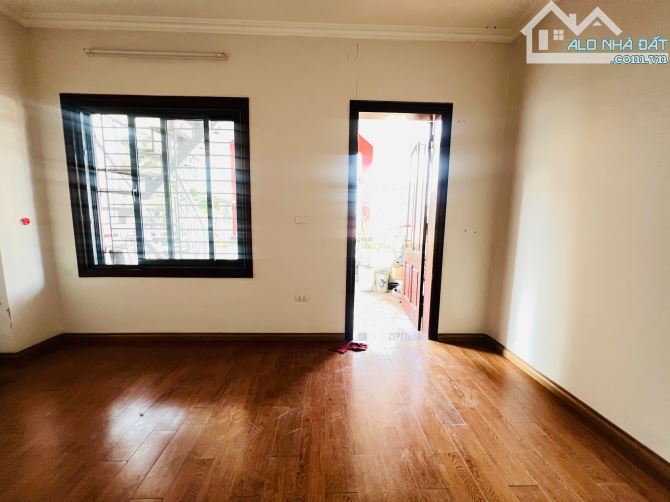 Bán nhà Nguyễn Trãi quận Thanh Xuân ô tô vào nhà dt 78m 5 tầng mặt tiền 4m giá 11,5 tỷ - 3