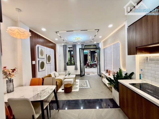 Bán Nhà Quận Bình Thạnh - Hàng hiếm hẻm xe hơi 6m khu trung tâm sát Quận 1 - 3
