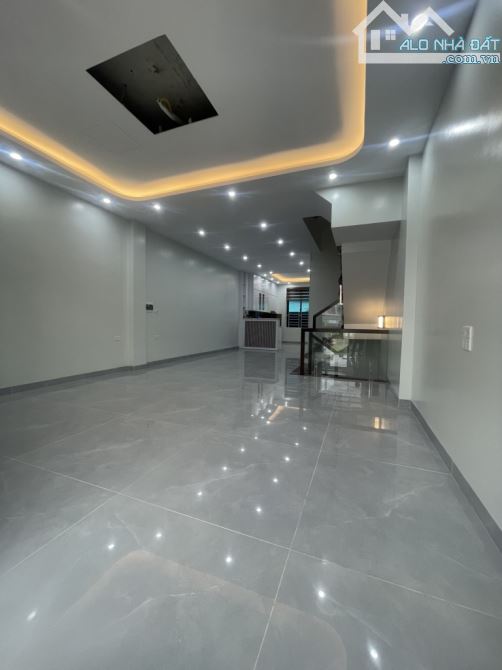 🏡 LIỀN KỀ PHÂN LÔ ĐỨC THƯỢNG – Ô TÔ VÀO NHÀ – NHÀ MỚI CÓ HẦM – THANG MÁY - 3
