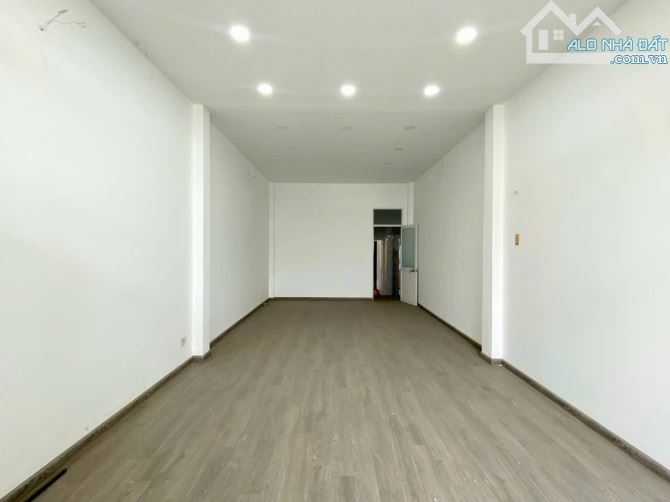 Bán nhà 3 lầu mặt tiền Cách Mạng Tháng 8, gần nhà thiếu Nhi, Biên Hòa, 66m2, giá 11 tỷ 500 - 4