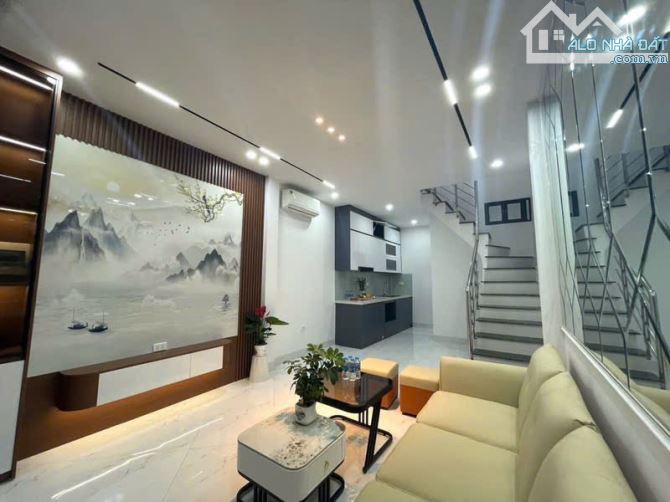 THANH XUÂN 32m 3 tầng MT 3.5M Chỉ 3,3 tỷ - 4