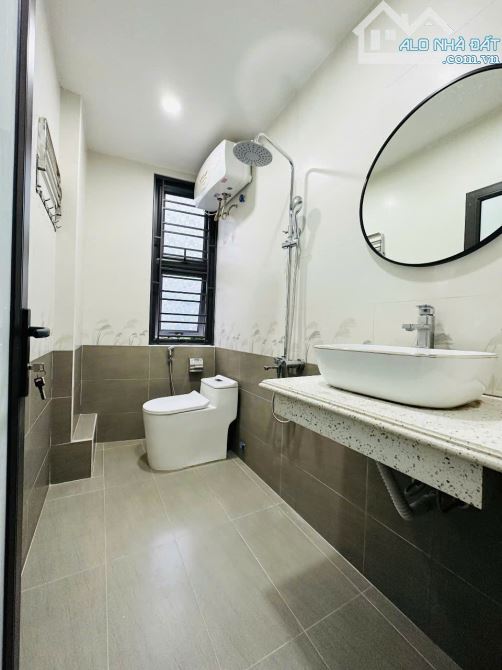NHÀ 3 TẦNG - XÂY ĐỘC LẬP - ĐƯỜNG Ô TÔ - KINH DOANH TỐT - TẠI PHƯƠNG KHÊ - 4
