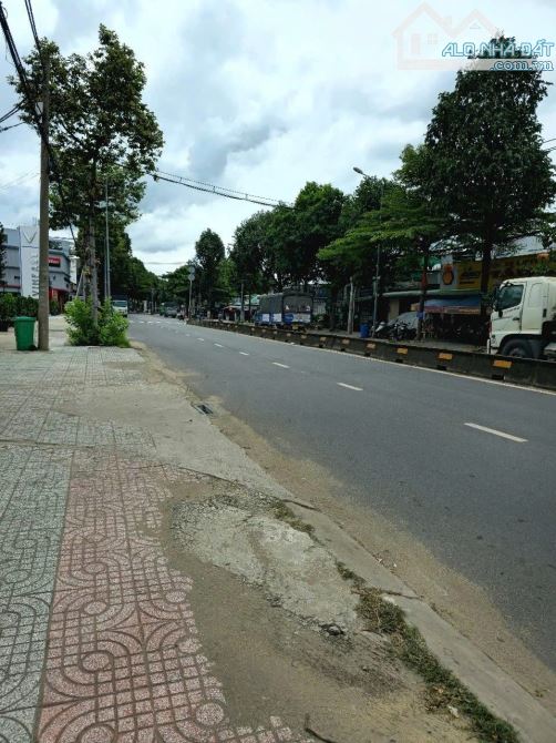 BÁN ĐẤT MẶT TIỀN LÊ THỊ RIÊNG Q12 - 292M2 ( 12M X 25M) - KHU KINH DOANH VIP - 35.98 TỶ - 4