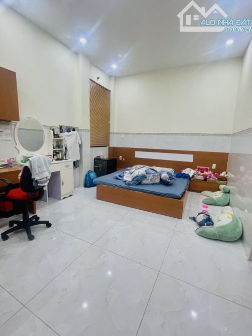 GIẢM HƠN 1TỶ - HXH ĐUA NHAU - THÔNG TỨ TUNG - DT 135M² × 4 TẦNG - BÌNH THẠNH - 4