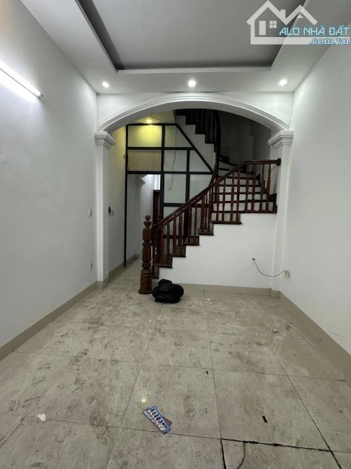 BÁN NHÀ MỄ TRÌ NAM TỪ LIÊM 35m 7.35TỶ 4 TẦNG MT 3.4m. NGÕ THÔNG RỘNG. NHÀ ĐẸP Ở NGAY. - 4