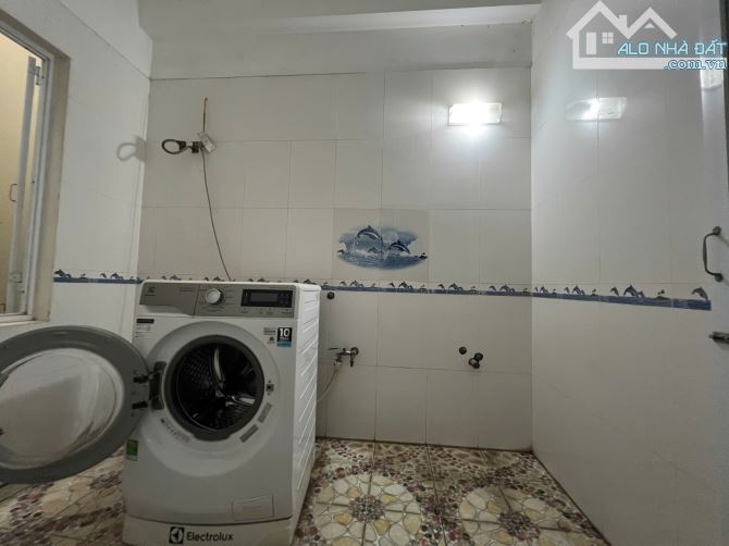 BÁN NHÀ MỄ TRÌ NAM TỪ LIÊM 41m 10.6TỶ 5 TẦNG MT 4.6m. NGÕ THÔNG RỘNG. NHÀ ĐẸP Ở NGAY. - 4