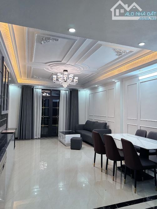 PHÂN LÔ THANH XUÂN- Ô TÔ TRÁNH- GARA 2 XE 7 CHỖ- THANG MÁY XỊN- NHÀ ĐẸP LUNG LINH - 4