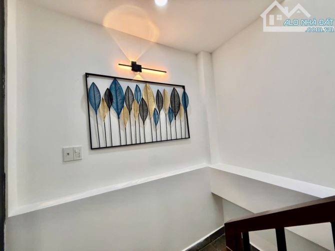 Bán Nhà Quận Bình Thạnh - Hàng hiếm hẻm xe hơi 6m khu trung tâm sát Quận 1 - 4