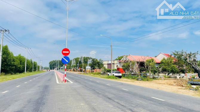 Giáp ranh thị trấn Phước Hải; Phước Hội - Đất Đỏ - BRVT 🌈🌈Diện tích 467m2 - ngang 14x30m - 4