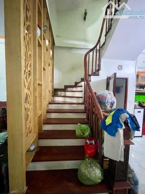 BÁN NHÀ ĐÀO XUYÊN GIA LÂM 80M2 × 3 TẦNG, MẶT TIỀN 4.1M, GIÁ 7.4 TỶ – Ô TÔ ĐỖ CỬA - 5