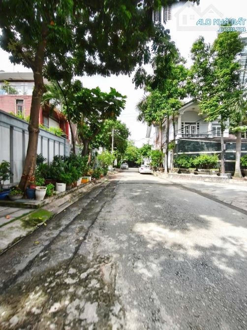 Nhà biệt thự sân vuờn 4tầng sổ cn 240m2, khu đẹp bật nhất Q12 Giá chỉ nhĩnh 18tỷ - 5