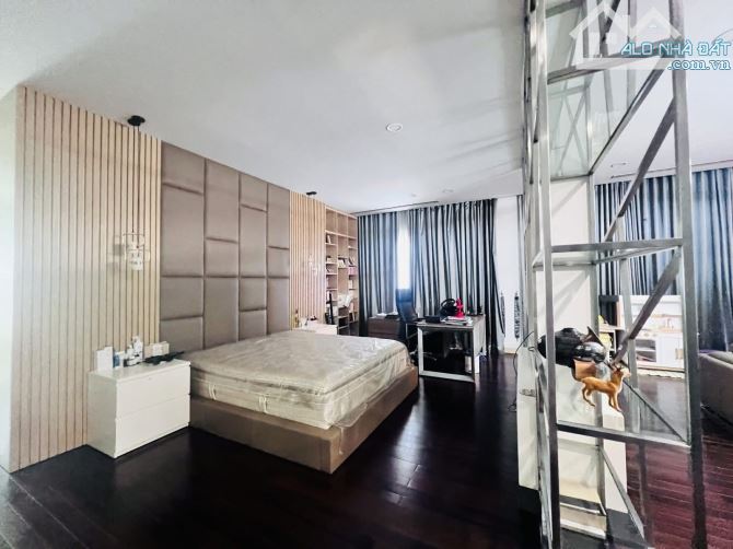 Bán Gấp Biệt Khu Hoàng Việt, Phường 4, Tân Bình, DT 36 x 20m, 5 Tầng, Giá 138 Tỷ - 5
