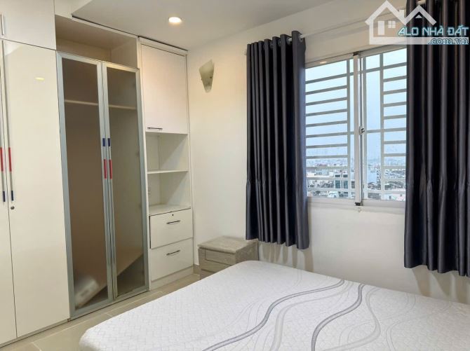 Cần cho thuê căn hộ chung cư Sao Mai - 153 Lương Nhữ Học, Q. 5. DT: 90m2 - 2PN - 2WC Nội t - 5