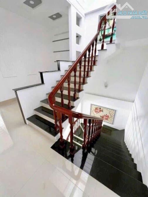 Nhà 3 tầng 5,6 Tỷ - Đường B2 - KDC Hưng Phú - Trung tâm TP Cần Thơ. - 5