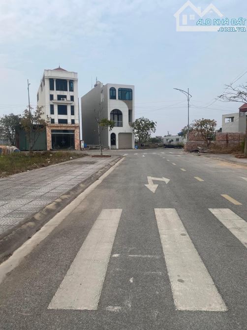 BÁN ĐẤT HẢI QUÂN TAM GIANG YÊN PHONG, CẠNH KCN VSIP - 100M2 - 3,15 TỶ - 6
