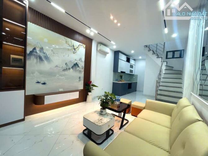 THANH XUÂN 32m 3 tầng MT 3.5M Chỉ 3,3 tỷ - 6