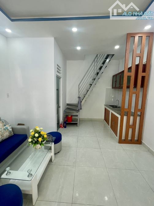 NHÀ ĐẸP 2 TẦNG - GẦN GÒ XOÀI - BÌNH TÂN - 21M² - CHỈ HƠN 2 TỶ TL. - 6