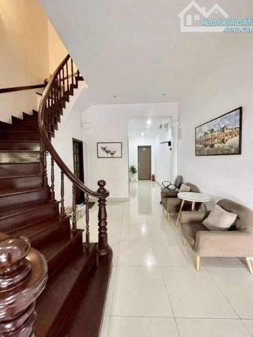 Phân lô Kinh doanh vỉa hè phố Trung Hoà, Cầu Giấy 96M MT gần 5M đang cho thuê 3 ô tô đỗ - 6