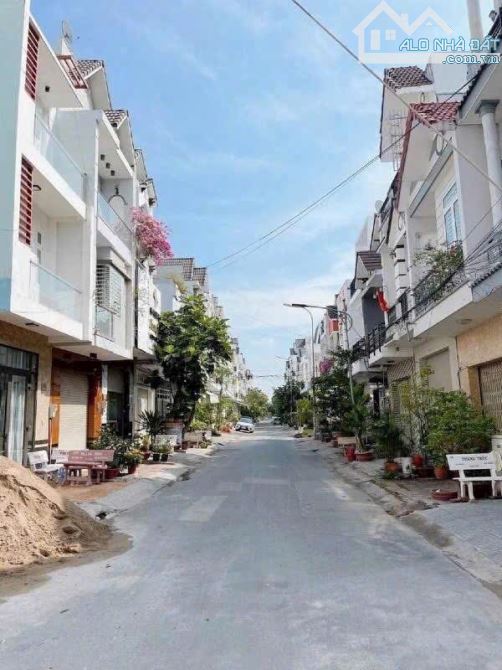 Nhà 3 tầng 5,6 Tỷ - Đường B2 - KDC Hưng Phú - Trung tâm TP Cần Thơ. - 6