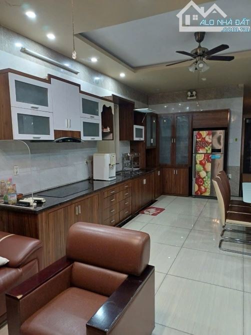 NHÀ MẶT TIỀN THÔNG GS01-VÕ THỊ SÁU, ĐÔNG HOÀ, DĨ AN, 244M² CHỈ 20,5 tỷ - 6