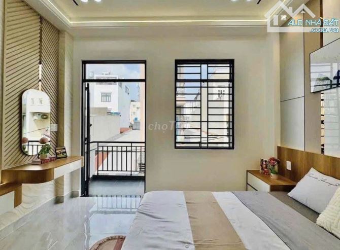 Bán nhà đang cho thuê 24triệu đường Nguyễn Minh Hoàng,P12,Tân Bình-Giá:4tỷ050/69m2(4,6x15) - 6