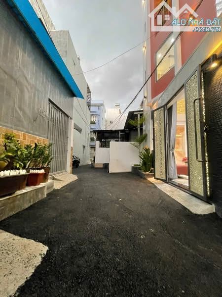 Nhà 4 tầng đường số 2 gò vấp hxh 3.7m có sân thượng 3pn nhỉnh 5 tỷ bán nhanh - 6