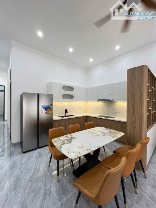 NHÀ ĐẸP HẺM Ô TÔ GẦN NGÃ 3 Y WANG MAI THỊ LỰU - Loctran - 7