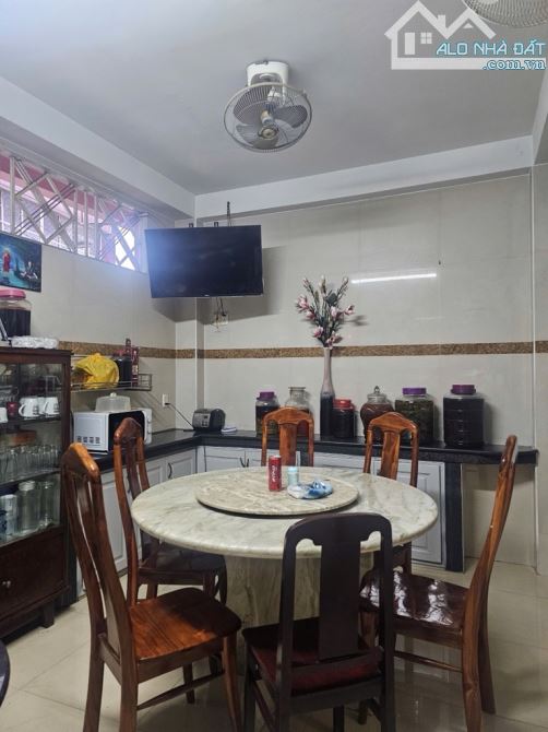 MẶT TIỀN KINH DOANH SẦM UẤT - 1 ĐỜI CHỦ MUA ĐẤT XÂY DỰNG - 5 TẦNG BTCT  - 2 MẶT TIỀN CỰC T - 7