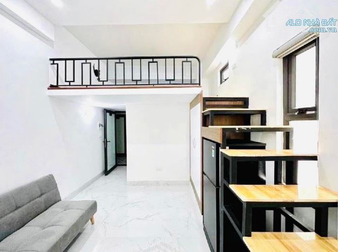 PHÙNG KHOANG TRUNG VĂN CCMN 7 TẦNG THANG MÁY 18 PHÒNG DOANH THU 900 TRIỆU CHỈ 13.8 TỶ - 7