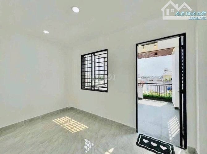Bán nhà đang cho thuê 24triệu đường Nguyễn Minh Hoàng,P12,Tân Bình-Giá:4tỷ050/69m2(4,6x15) - 7
