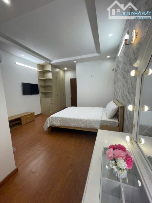 NHÀ 4PN HXH SÁT MẶT TIỀN ĐƯỜNG NGUYỄN THỊ KIỂU PHƯỜNG HIỆP THÀNH QUẬN 12 CHỈ NHỈNH 5 TỶ - 8
