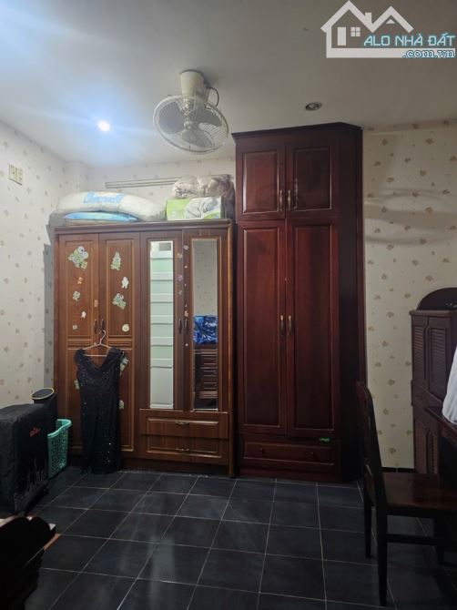 MẶT TIỀN KINH DOANH SẦM UẤT - 1 ĐỜI CHỦ MUA ĐẤT XÂY DỰNG - 5 TẦNG BTCT  - 2 MẶT TIỀN CỰC T - 8