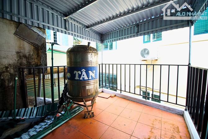Cho thuê nhà ngõ phố Khâm Thiên Đống Đa 25m x 3 tầng, giá 10tr/tháng - 8