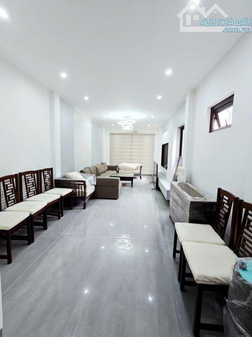 NGỌC TRÌ – THẠCH BÀN – 47M² – 6 TẦNG – GARA – THANG MÁY – 12,8 TỶ - 9