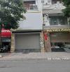 Cho thuê nhà ngõ 10 Nguyễn Văn Huyên. DT 70m2 x 6 tầng Thông sàn, Thang Máy, Điều Hòa