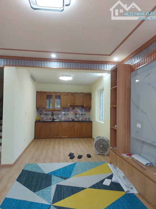 Bán nhà Đông Ngạc, khu phân lô, thiết kế hiện đại, mt rộng, 45m2 giá loanh quanh 7 tỷ