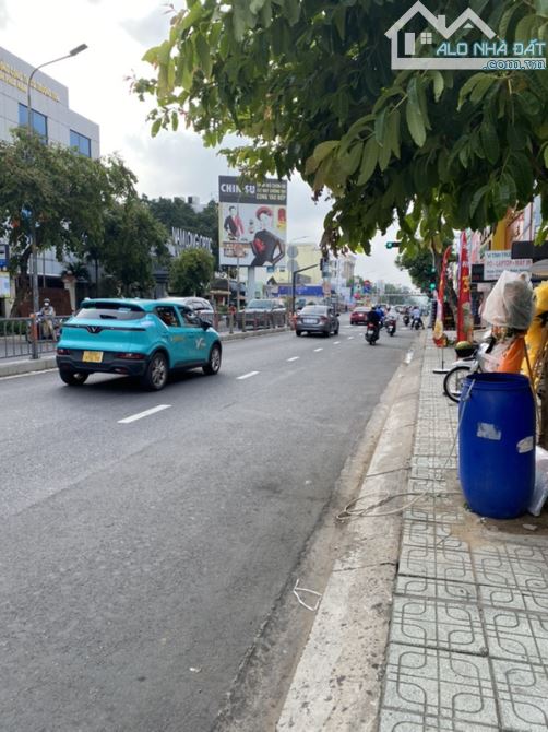 Bán nhà 3 tầng Mt đường Phan Văn Trị phường 7 quận gò vấp