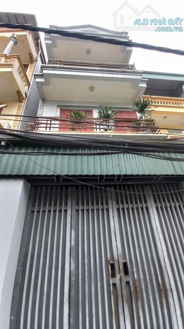 Bán nhà Cổ Linh đổi diện Aeon Long Biên, 80m2, mt 5.8m, 3 tầng dân xây, nhỉnh 10 tỷ, ở nga