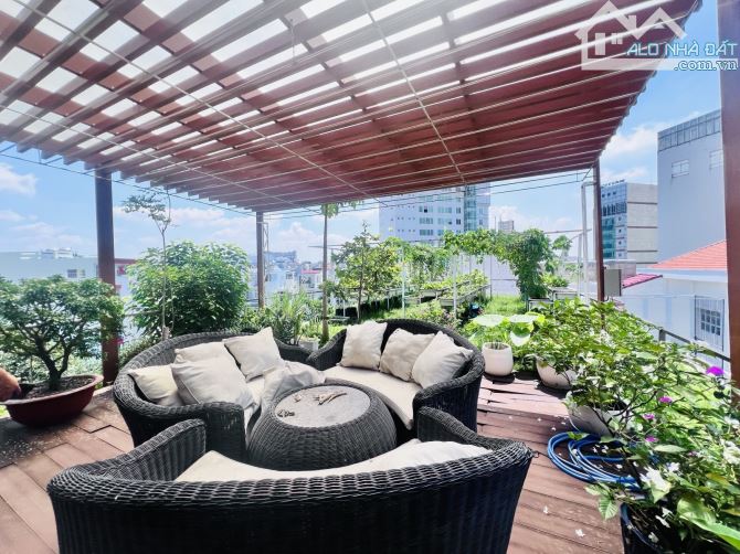 Bán Biệt thự khu Hoàng Việt -Út Tich 750m2 5 TẦNG 9 PN  136 tỷ