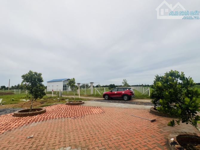 1000m2 (450tr) đất xây homestay, lập vườn view đẹp