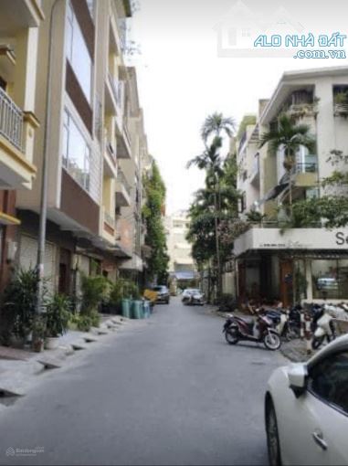 HIẾM NHÀ PHỐ TÂN MAI 90Mx5T- Ở SƯỚNG -  Ô TÔ TRÁNH NHAU-KDVP-GIÁ 25.7 TỶ
