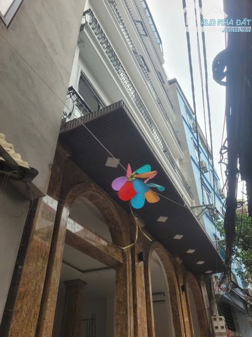 BÁN CCMN MỄ TRÌ NAM TỪ LIÊM 150m 47.5TỶ 9 TẦNG MT 9.2m. DÒNG TIỀN 200TR/THÁNG
