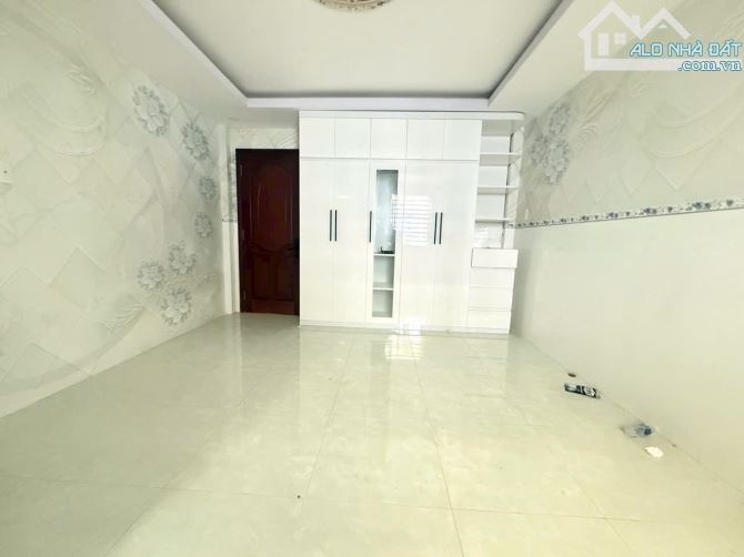 NHÀ 4x17M,FULL THỔ, SHR, ĐƯỜNG 6M, LỜI 80Tr/Năm, Khu Hiệp Thành. 2 ĐỒNG x TL nhanh