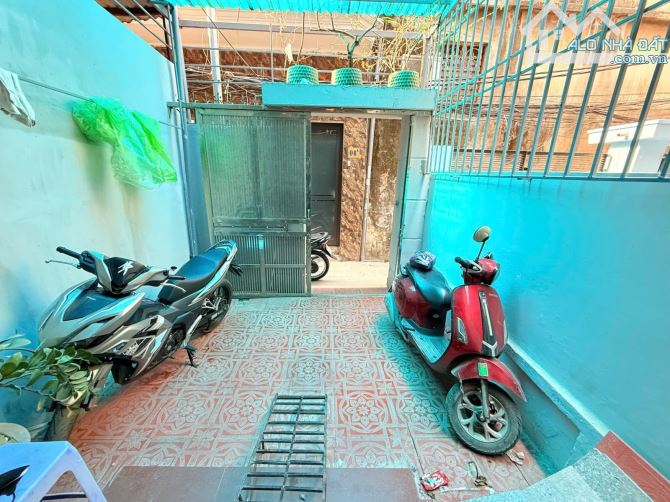 SIÊU PHẨM TRƯƠNG ĐỊNH , 61M² , GẦN Ô TÔ , HAI THOÁNG , Ở HOẶC ĐẦU TƯ ĐỀU ĐƯỢC , 8,8 TỶ