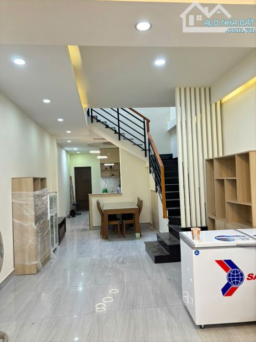 Bán Nhà Gò Vấp– Hẻm 1/ Rộng Thoáng - Gần Mặt Tiền- 2 Tầng (4,1m *17m) - 3PN - Chỉ 7 Tỷ 5TL
